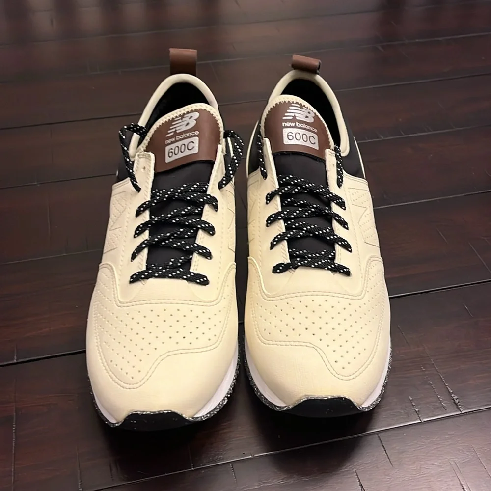 New Balance 600 CM600CWH Shoes Sneakers new Mens Size 9.5